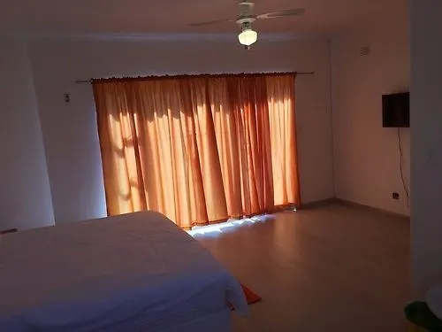 *** ベッド・アンド・ブレックファスト Almost Home Guesthouse Kuils River 南アフリカ
